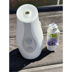 Air Wick Freshmatic Odor Detect Lavender & Chamomile Compact Automatic Spray